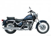 Suzuki 250 LC Intruder